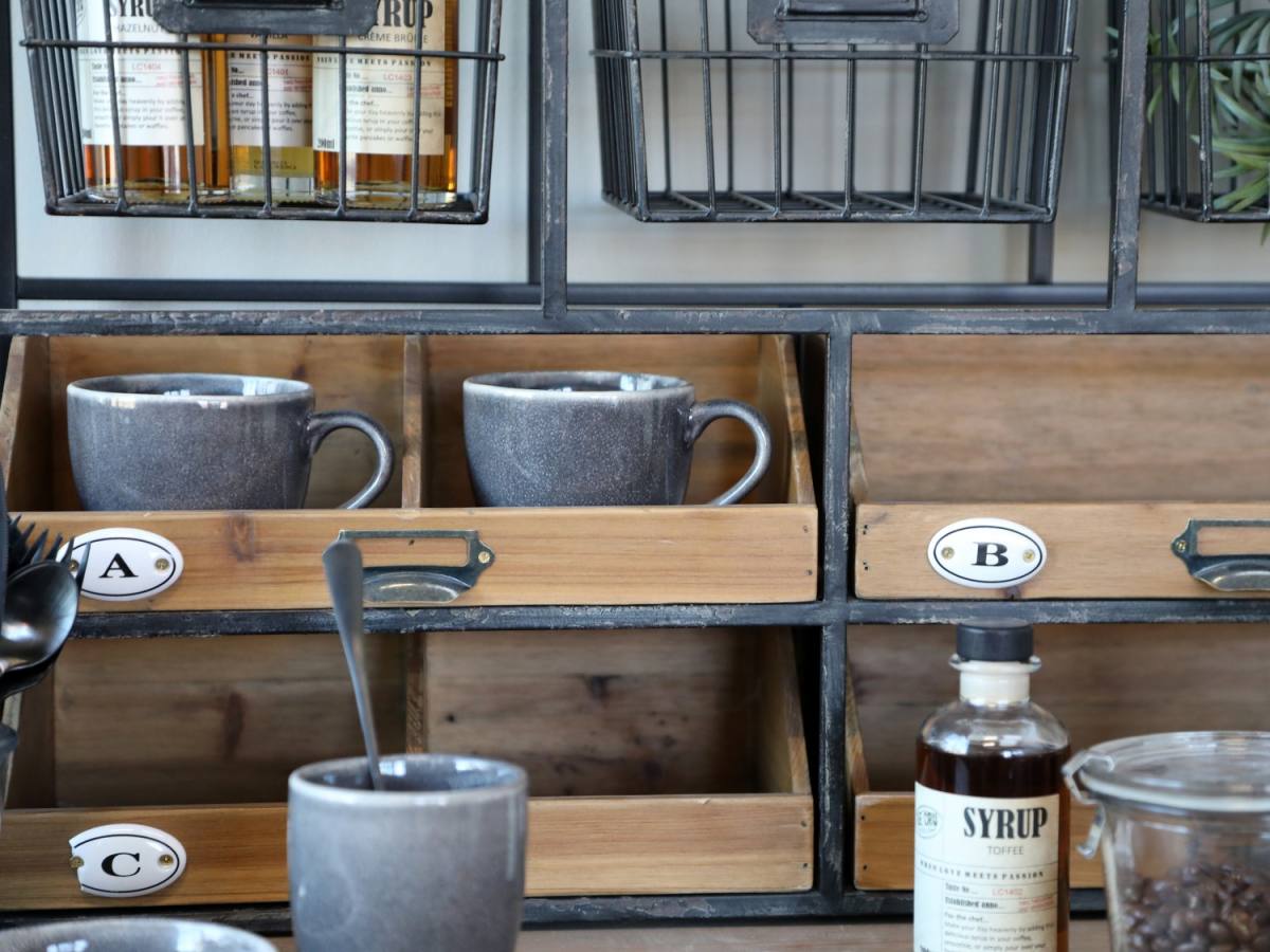 NORDAL SPIRIT SPEJL METAL SORT, produktbillede 9 af 15, Spejle hos HomeNordic